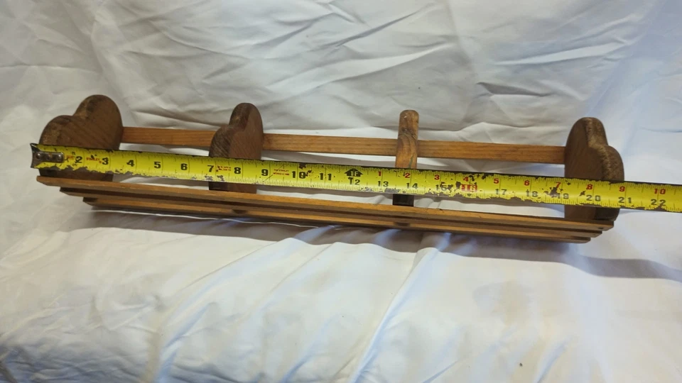 Estante colgante de madera vintage en forma de corazón para libros de cocina ~ 14,5" × 5,75" × 5,5" Foto 4 de 4