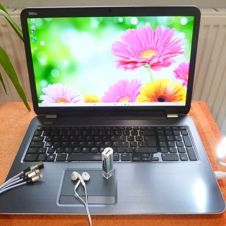 Dell 5737 17R 17Zoll SPEZIAL EDITION l 1TB SSD Windows 11 CORE i7 l 16GB RAM NEU - Bild 2 von 4