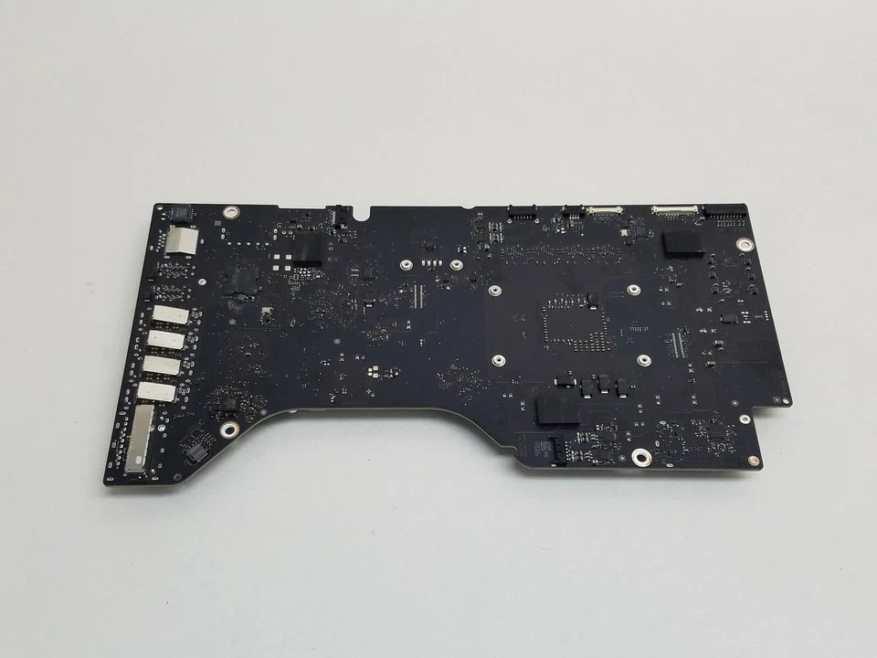 Apple 21.5" iMac A1418 2015 2.8 GHz i5-5575R Logic Board 820-00431-A - Image 3 of 4