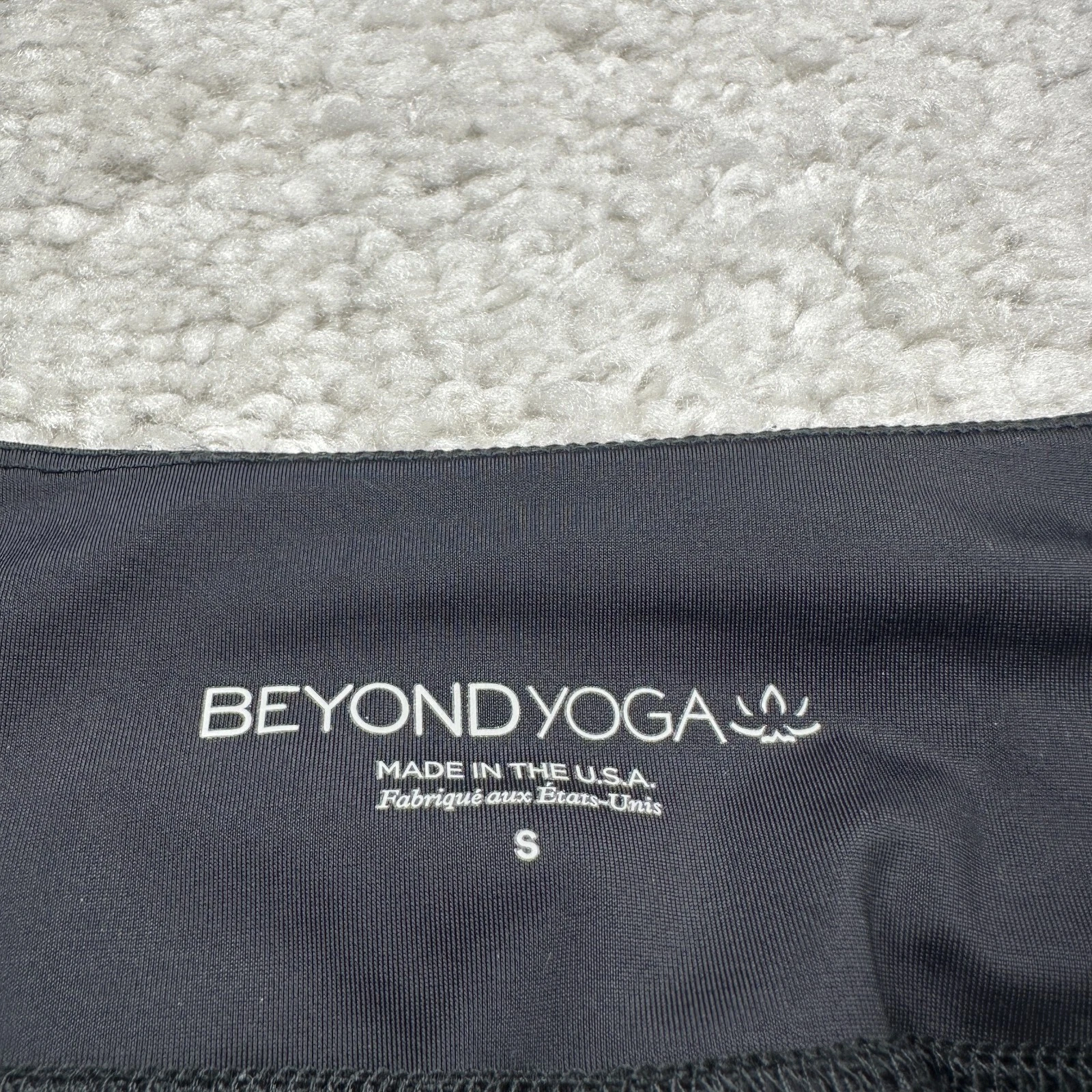 beyond-yoga active compression mesh performance leggings