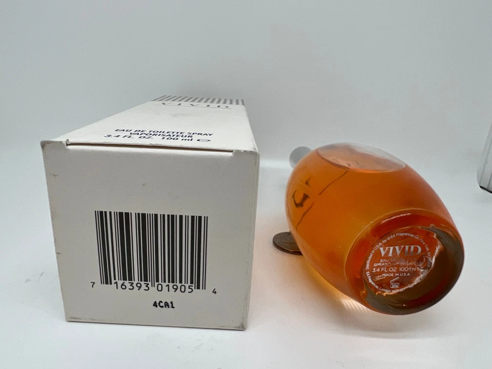 VIVID от ELIZABETH ARDEN 3,4 жидкой унции / 100 мл туалетная вода спрей новый в коробке - Изображение 3 из 3