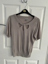 H&M womens top size medium ***cute buy ....