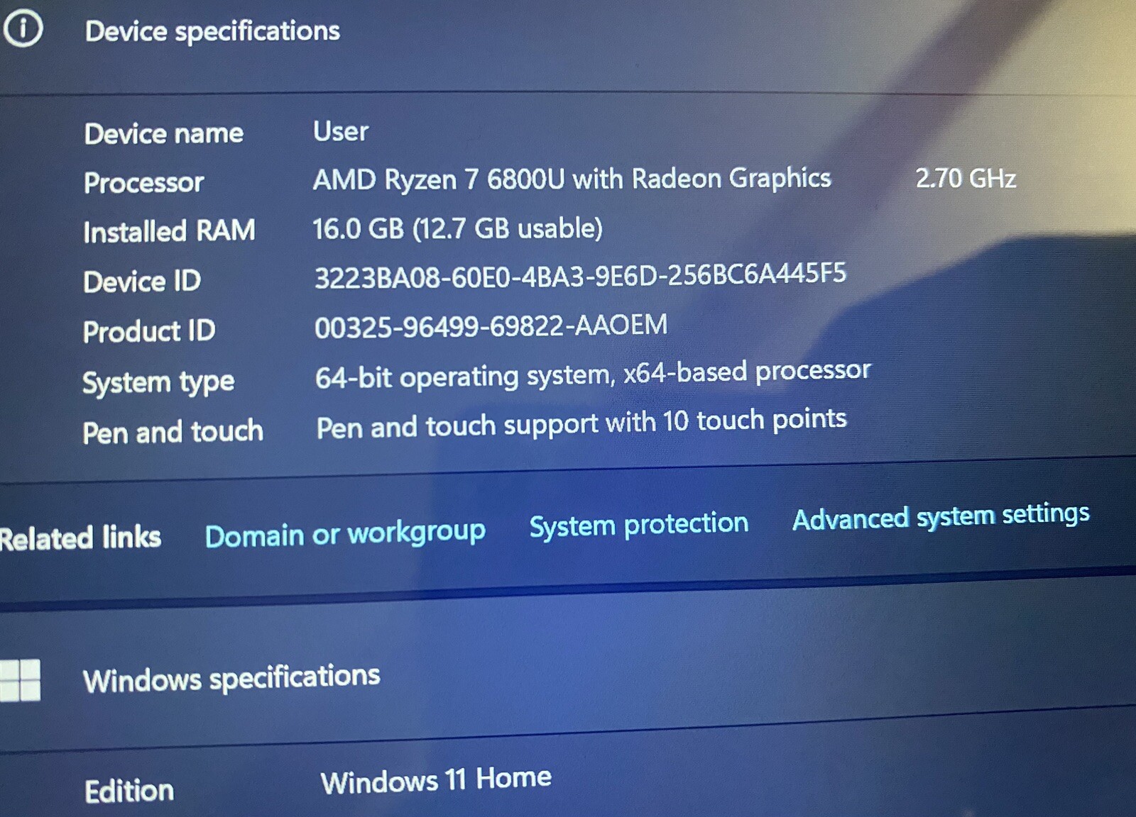 GPD Win Max 2 16 GB Ram 1.5 TB SSD Handheld Gaming PC w/ Custom Skin