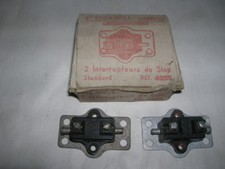 AUTO COLLECTION RENAULT-PEUGEOT-CITROEN...2 INTERS DE STOP NEUF ORIGINE D'EPOQUE