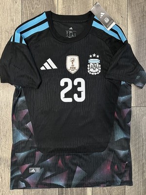 Argentina 2025/26 #23 E. Martínez - Player Version Slim Fit