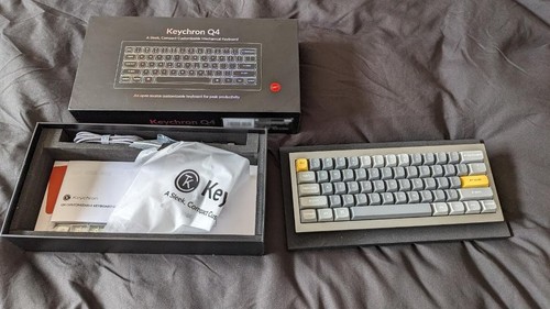 Keychron Q4 Custom Keyboard JP Layout Gateron G Pro Red Brown Switch Used