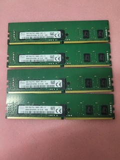 4x Skhynix 8 GB 1Rx8 PC4 2666V RD1 11