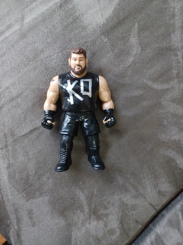 wwf hasbro  wwe mattel retros  series 1 ko kevin o...