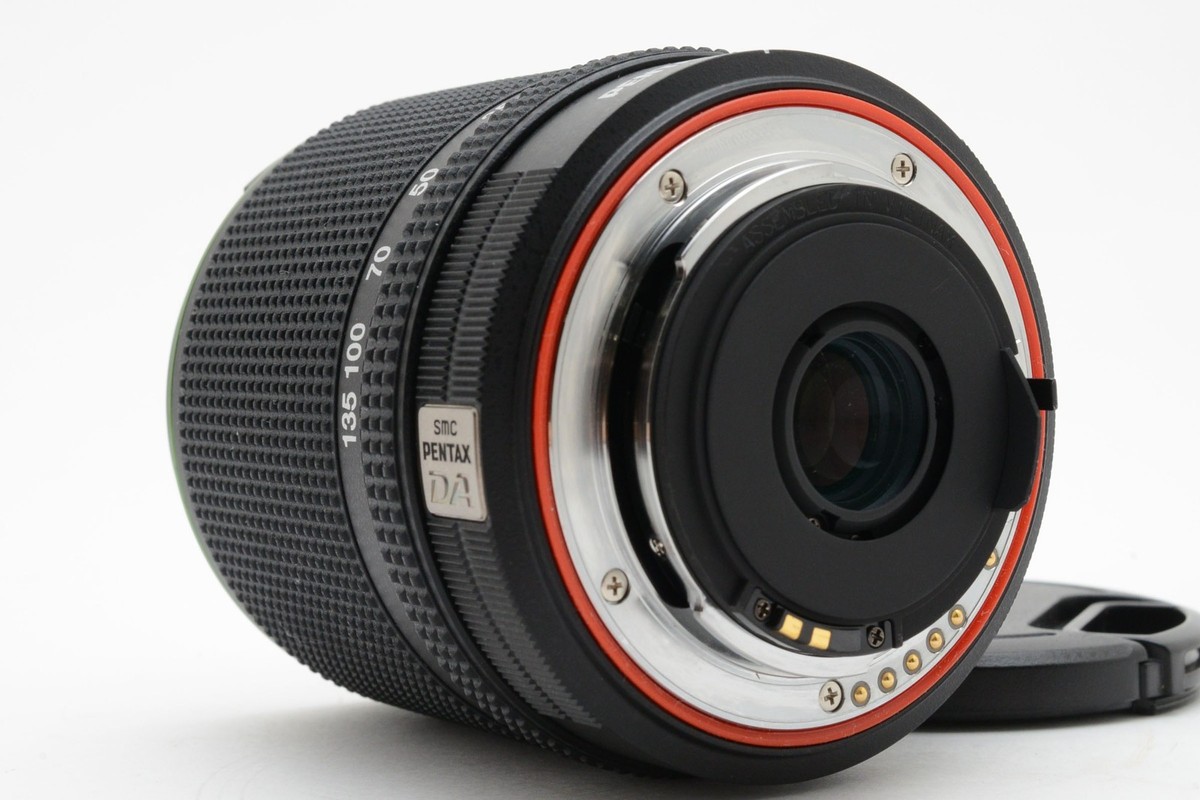 SMC Pentax DA 18-135mm f/3.5-5.6 ED AL IF DC WR Zoom Lens w/Case