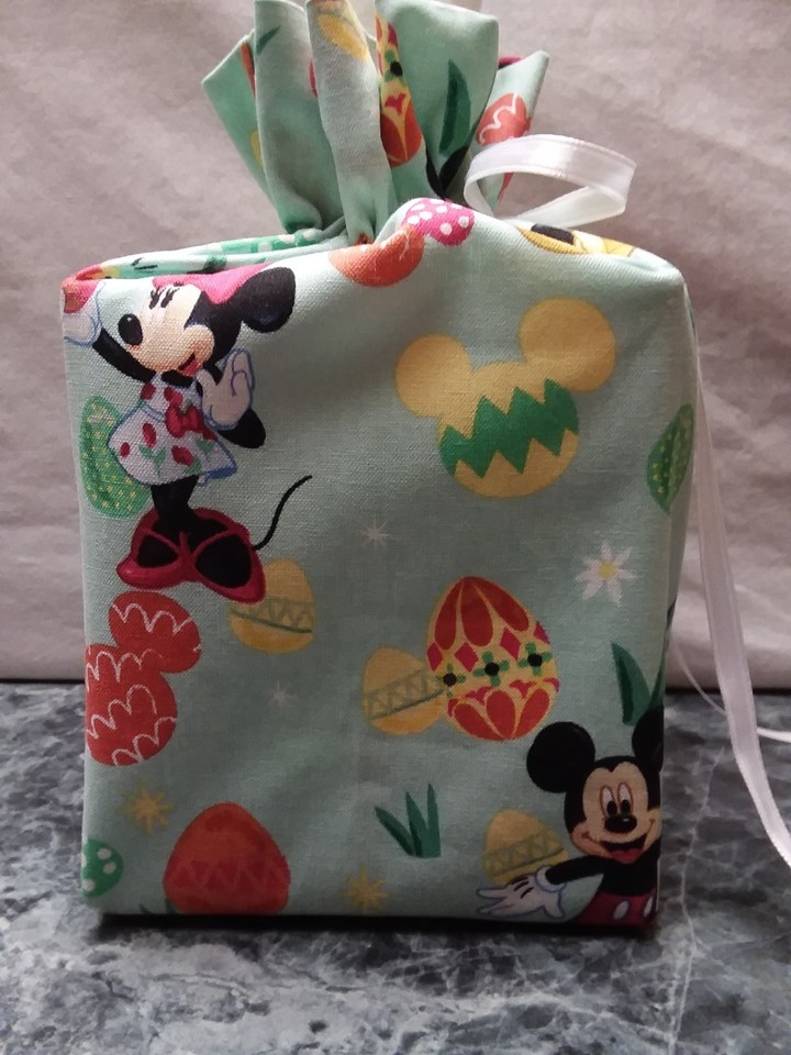 Easter Disney Mickey Mouse cotton fabric, handmade, square tissue box ...
