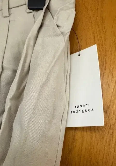 Pantalones Robert Rodriguez Eggshell Talla 8 Calce Ajustado 100% Lyocell Para Mujer Nuevos con Etiquetas Defecto Foto 3 de 4