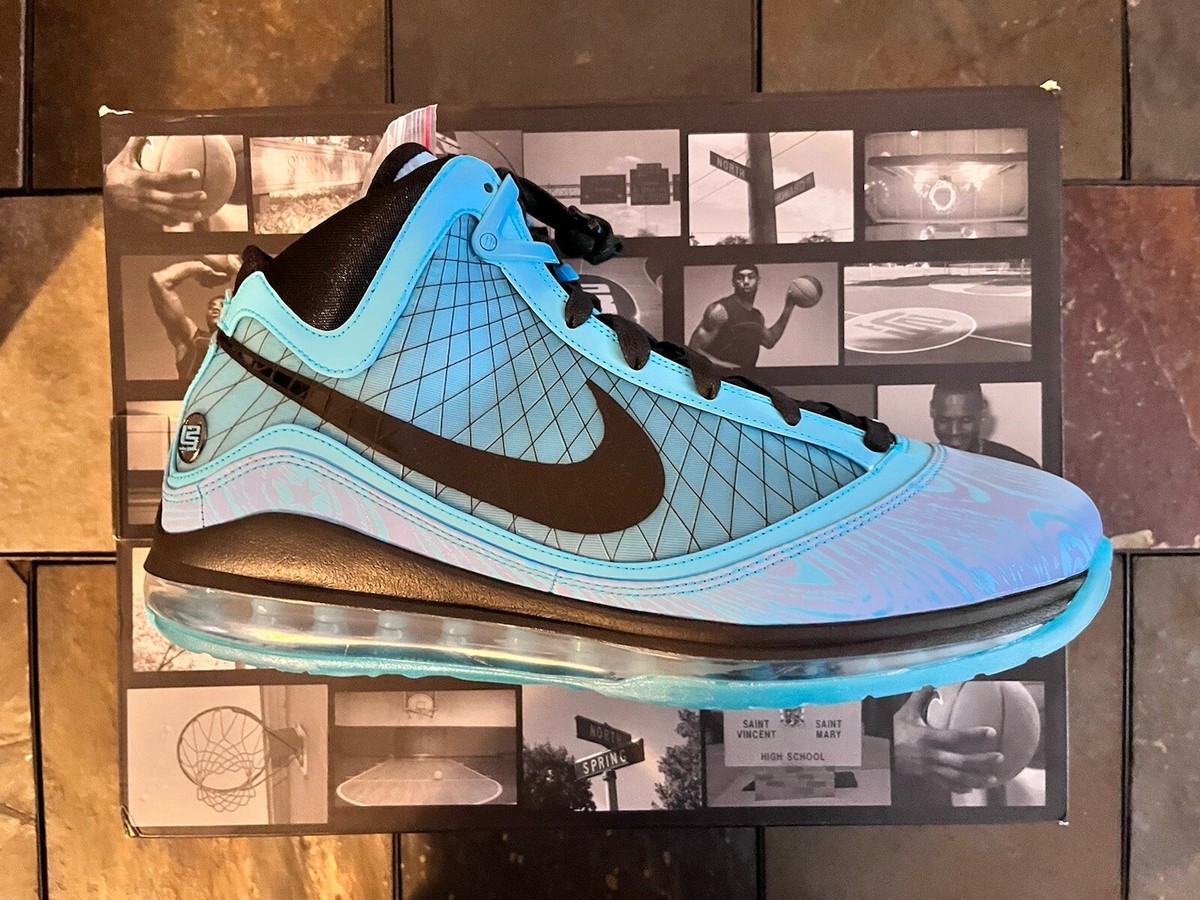 kyrie irving kobe shoes