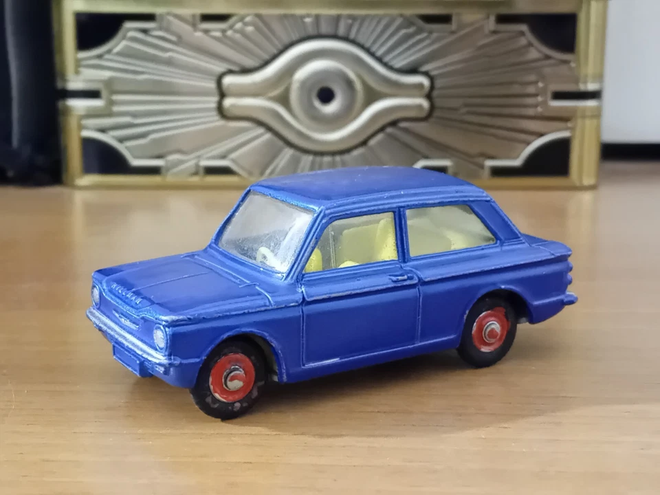 Corgi Toys 1:43, "Hillman Imp." Blu Metallizzato. - Immagine 2 di 4
