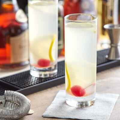 (TWO GLASSES) 7 oz DRINK HIGHBALL GLASSES, 4 1/2'' TALL COMPAREABLE TO 123 LIBBEY