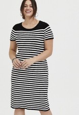 Torrid Black & White Stripe Sweater-Knit Short Shift Dress size 0 12 large NWT
