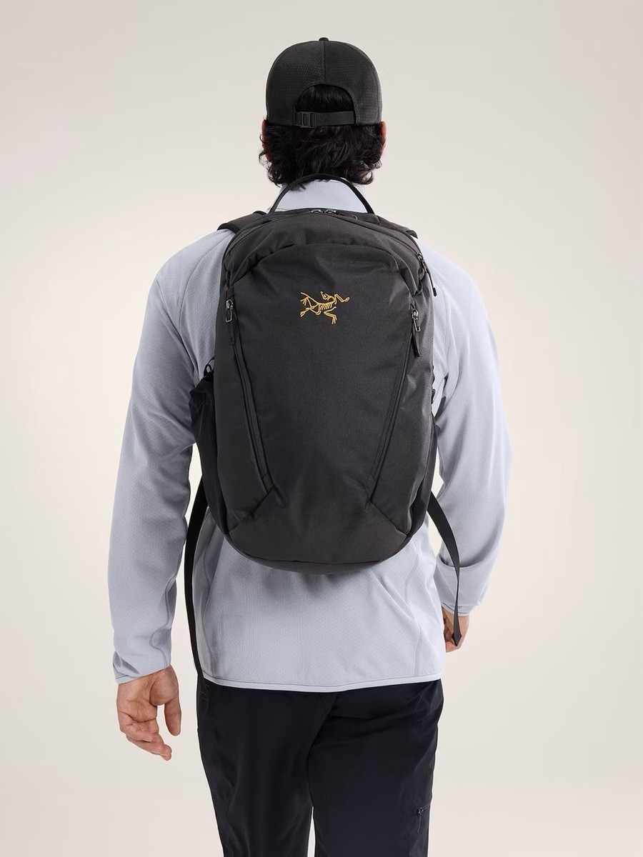 Arc'teryx Mantis 26L Backpack - Black NWT Ships Same Day | eBay