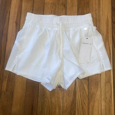 NWT Layer 8 Cadence 2.0 Snow White Running Shorts Inner Compression Qwick Dry XS