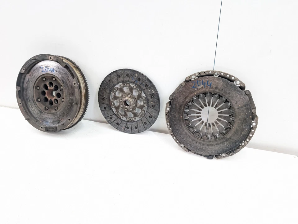 KIA SORENTO MK3 FLYWHEEL & CLUTCH KIT 2.2 CRDI DIESEL MANUAL AWD 2016 — 第 2/4 张图片