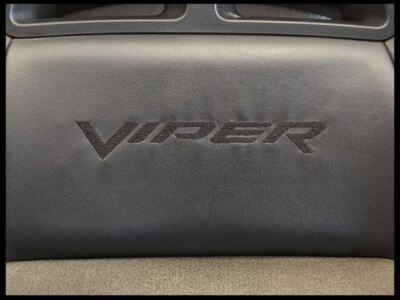 1992 Dodge Viper RT/10 | engine, motor car, airbag, video recording | Here is a closer look at