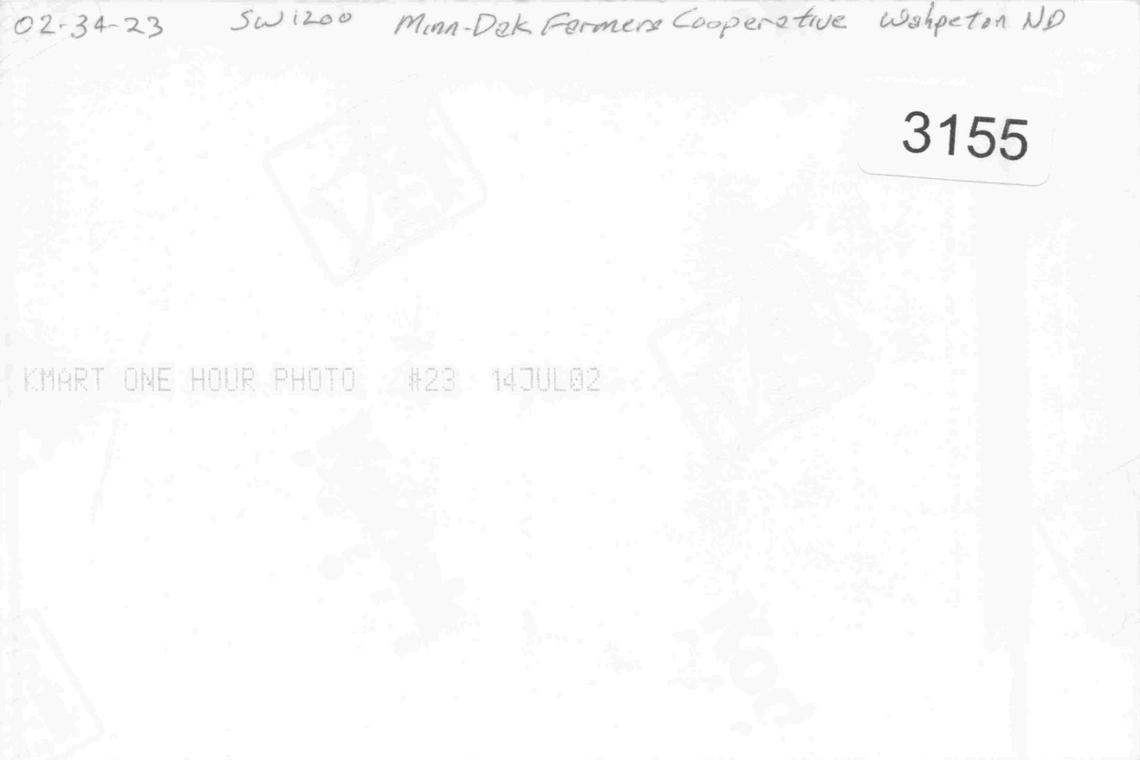 MinnDak Farmers Cooperative Wahpeton Nd Sw1200 Train Railroad Photo