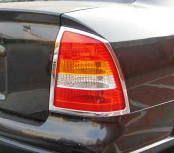 Chrome Taillight Rear Lamp Molding Cover Trim For Opel Astra 4-door 1998-2004