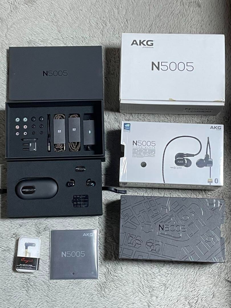 AKG N5005 In-Ear Monitors - Quad Driver, High-Resolution High