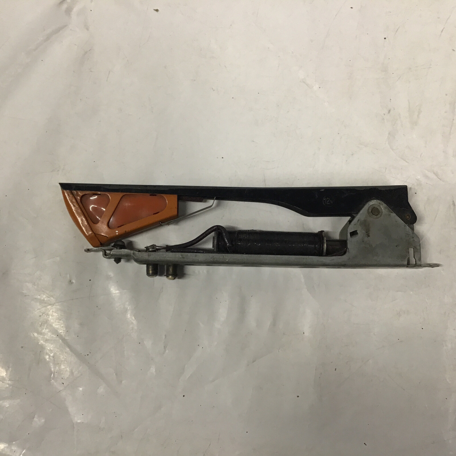 Renault Peugeot Citroen Bugatti PostWar Marchal Trafficator Single 12 Volt Unit