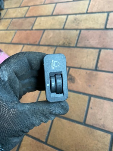 Original Peugeot 206 2A/C 2D LWR Schalter Leuchtweitenregulierung 1925699