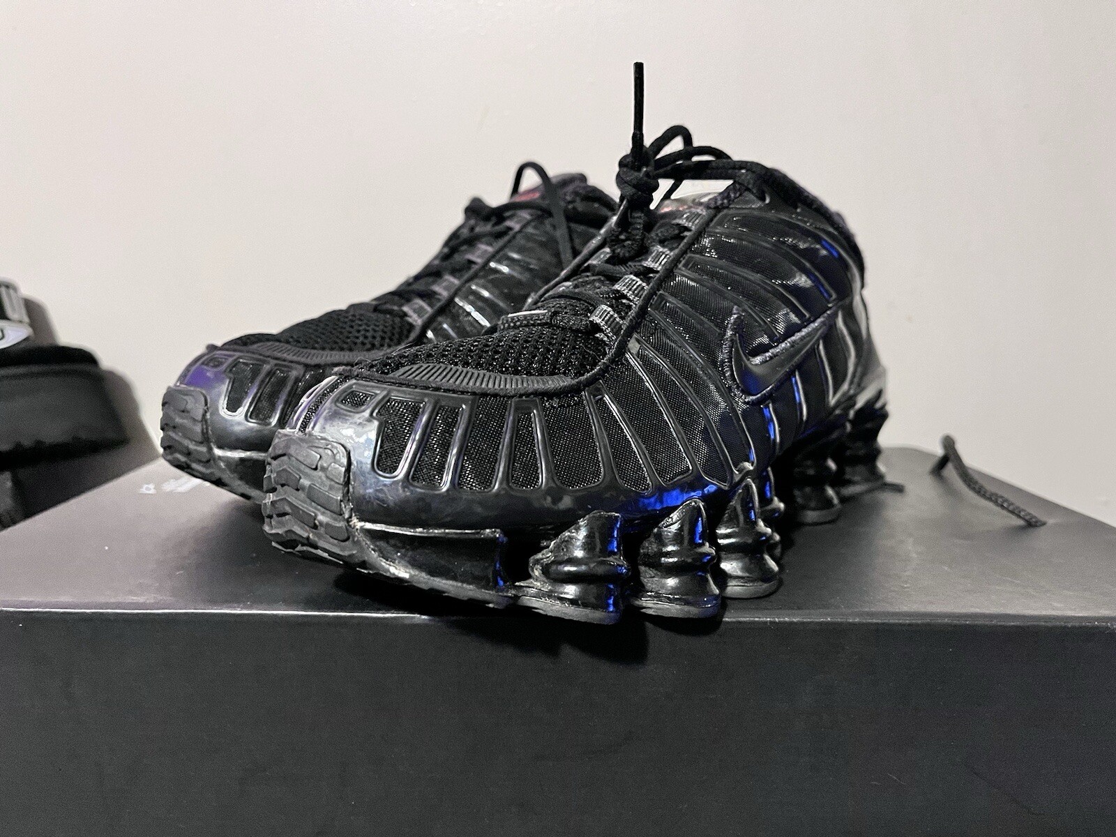 2019 Women’s Nike Shox TL Black Metallic Hematite Orange Used Size 8.5 Rare NDS image 2