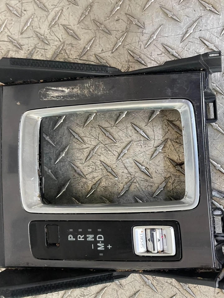 14-16 Mazda 6 Console Front Bezel Shifter Trim Surround Boot OEM GLW864341 - Imagem 3 de 4