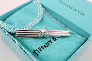 Tiffany & Co. Signature Cross Tie Bar Clip 1992 Sterling Silver 925 with Box