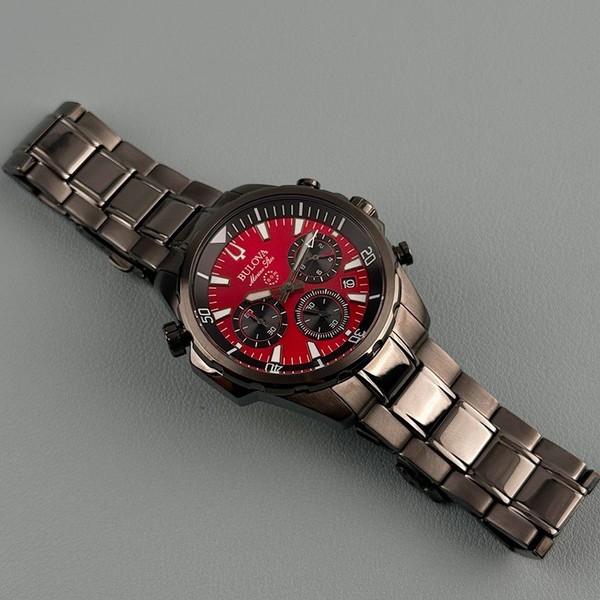 Bulova Marine Star 98B350 Cronógrafo para hombre cuarzo esfera roja 43 mm 5