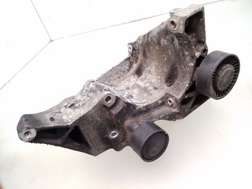 BMW 3 E90 E91 2008 Halterung Lichtmaschine 7802639 Diesel 120kW ARA325019