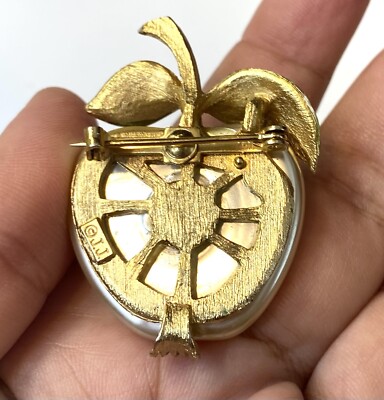 10.93 Vintage brooch, large, apple, mother-of-pearl, enamel, JJ | eBay