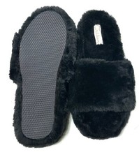 Black Furry Slippers Slides Sandals Trillium Women s Size 9
