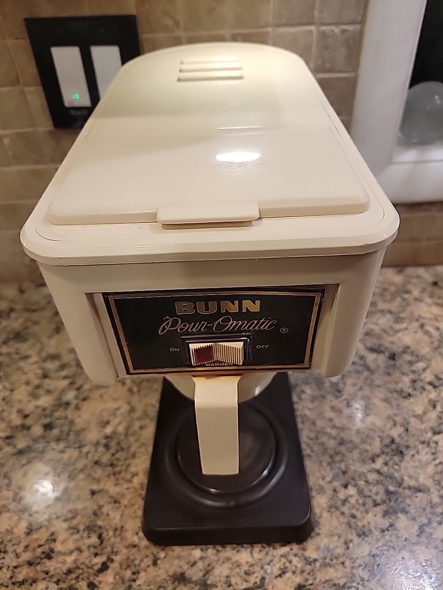 SALE! Vintage BUNN White/Stainless Pour-omatic Coffee Brewer Cafe