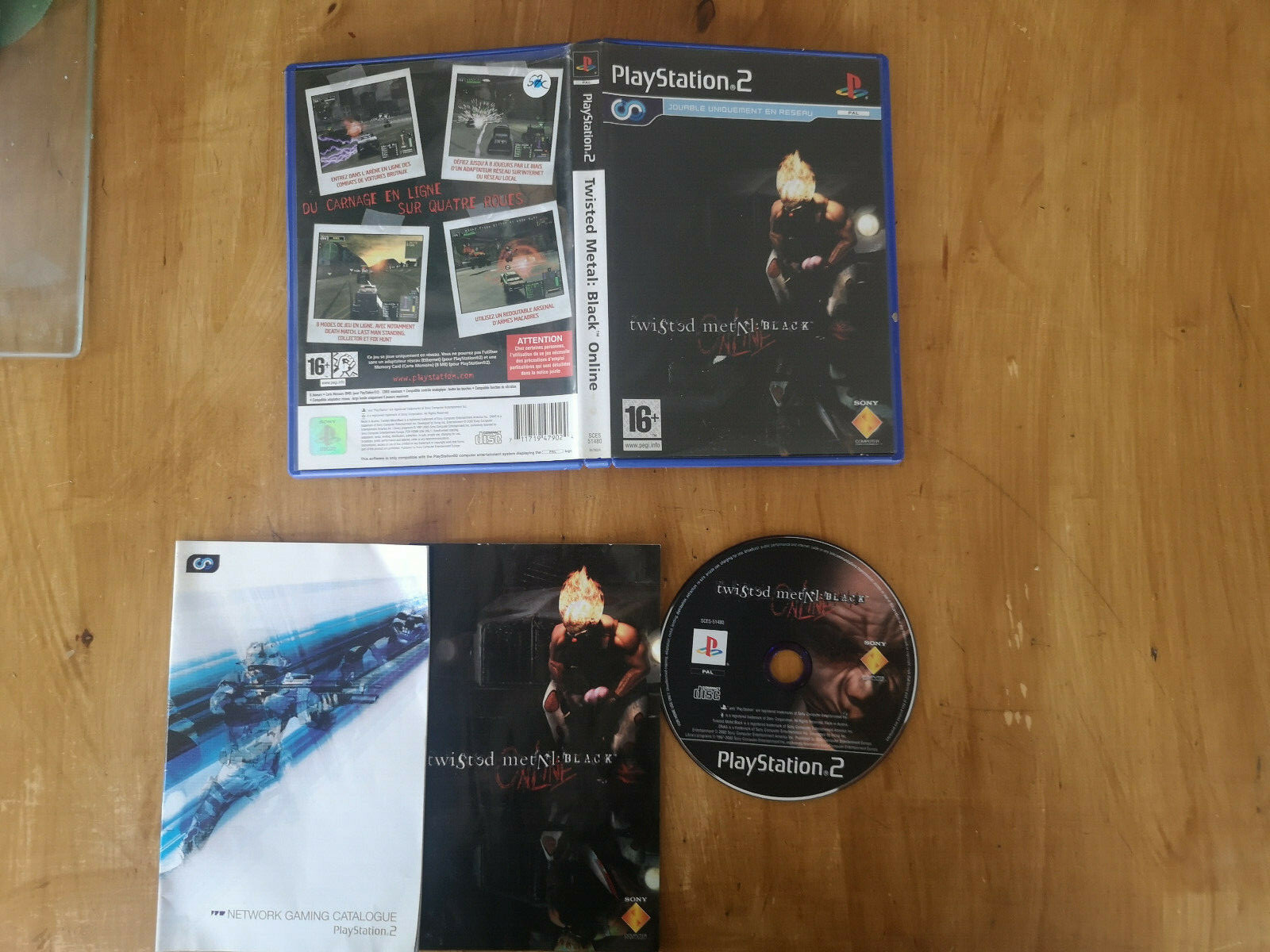 Twisted Metal Black Online - CIB-   -- PS2  - PAL  -
