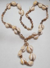 Sea Shell Necklace Brown and Beige Vintage