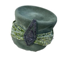 Vintage GREEN FELT Women  s HAT Beaded