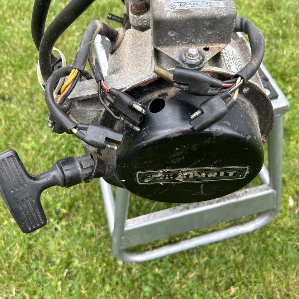 Arctic Cat Jag 3000 Spirit 1978 motor AA34F4 sin funcionar (se enciende sin chispas) Foto 3 de 4