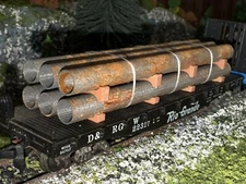 1:87 Ho Scale 30FT Rusty Pipe Load-Short (4.1in) (Real Rust) 2pk