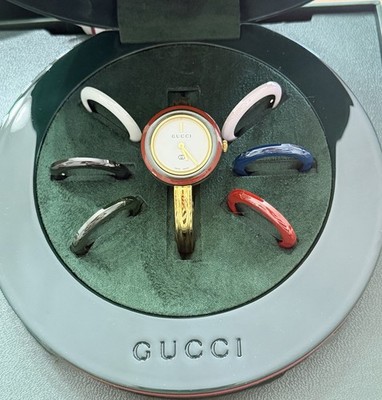 Gucci Play Watch 28mm Quartz Gold Metal Band Interchangeable Colored Bezels