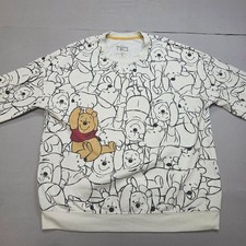 Disney Winnie The Pooh Womens Size M Cream Allover Print Pullover Sweatshirt
