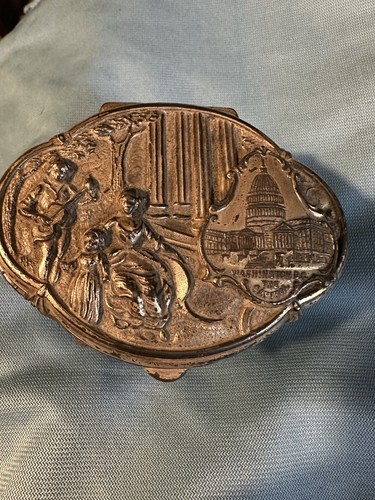 1878 Washington DC “The Capitol” Souvenir Small Jewelry Or Trinket Metal Keeper - 第 1/9 張圖片