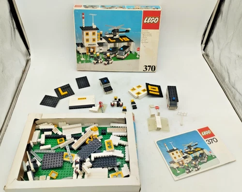 LEGO 370 Police Headquarters Bundle Original Box Town INCOMPLETE Vintage Retro