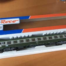 ROCO HO: SNCF 2nd CLASS CAR IN BOX