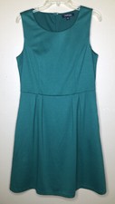 Chadwicks Green Fit & Flare Dress 12 Back Zipper Sleeveless Skirt Pleats Soft