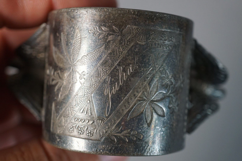 Antique Rogers. Bro Victorian Silver Plate Winged Birds Napkin Ring/Holder - Picture 2 of 14