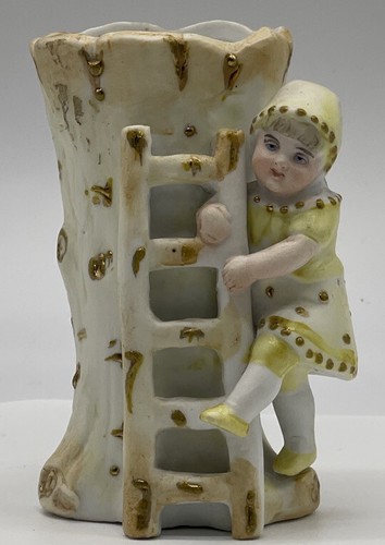 Vintage German Bisque Bud Vase Girl In Yellow Dress Hanging On Ladder - Picture 2 of 11