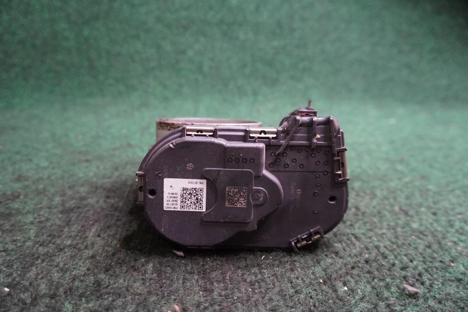 Chrysler 200 2011 3,6 L carrocería del acelerador OEM 20210623 Foto 3 de 4